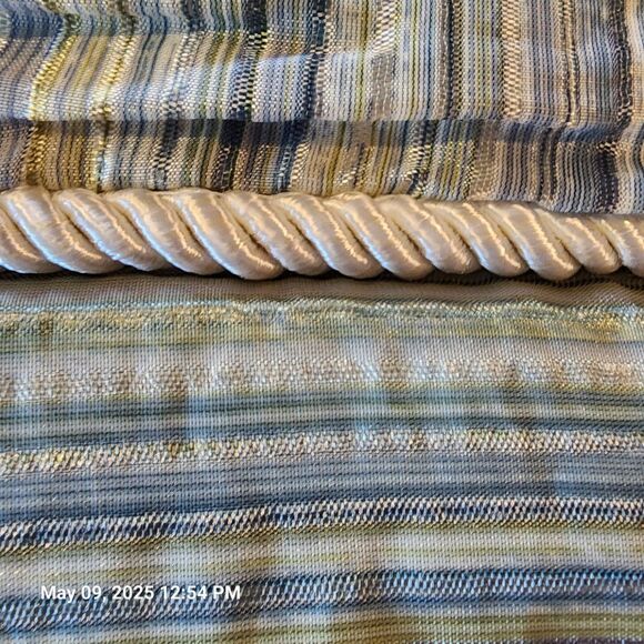 The Manhattan Duvet Co Alliance King Duvet Striped Green/Blue/White 102" x 96" - Picture 3 of 7